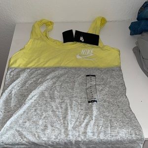 Bnwt Nike tank top